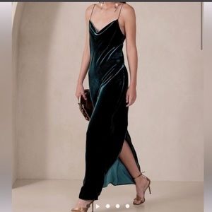 Banana Republic green velvet dress